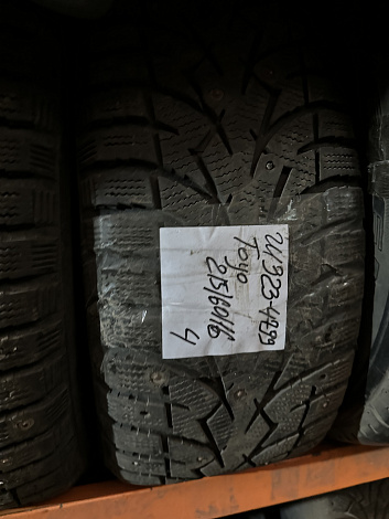 Toyo 215/60 R16