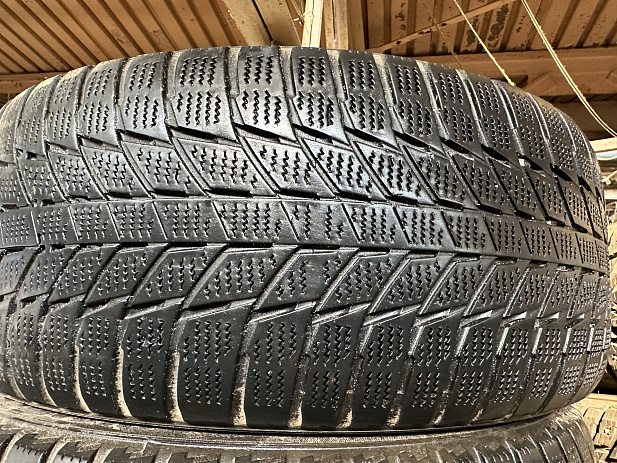 Triangle 215/45 R17