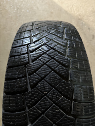 Pirelli 225/65 R17